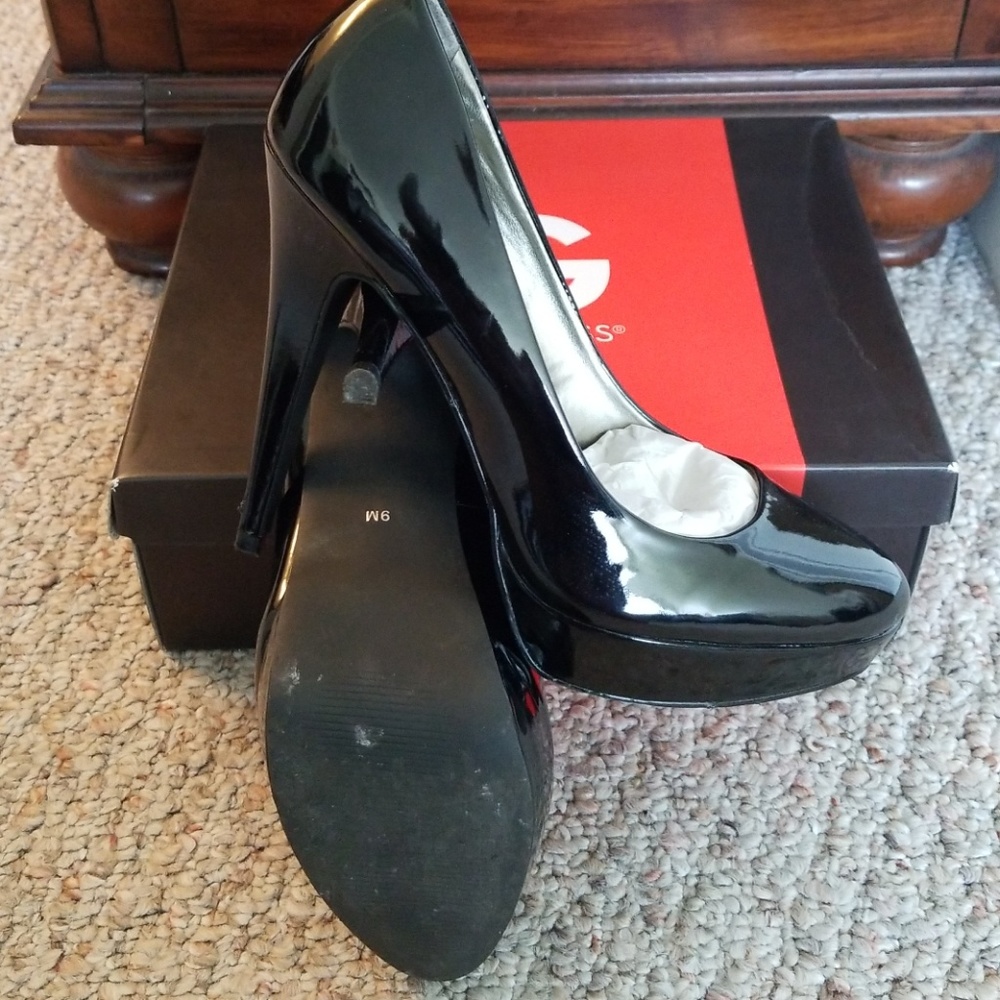 Black high heels Guess shoes - Picture 5 of 8